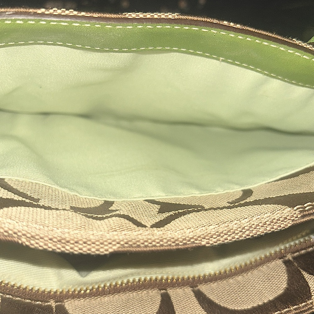 Coach Signature Collection Madeline satchel hand bag LIKE NEWISH - Picture 10 of 16